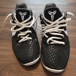 Nike kobe 6 proto mambacita colorway